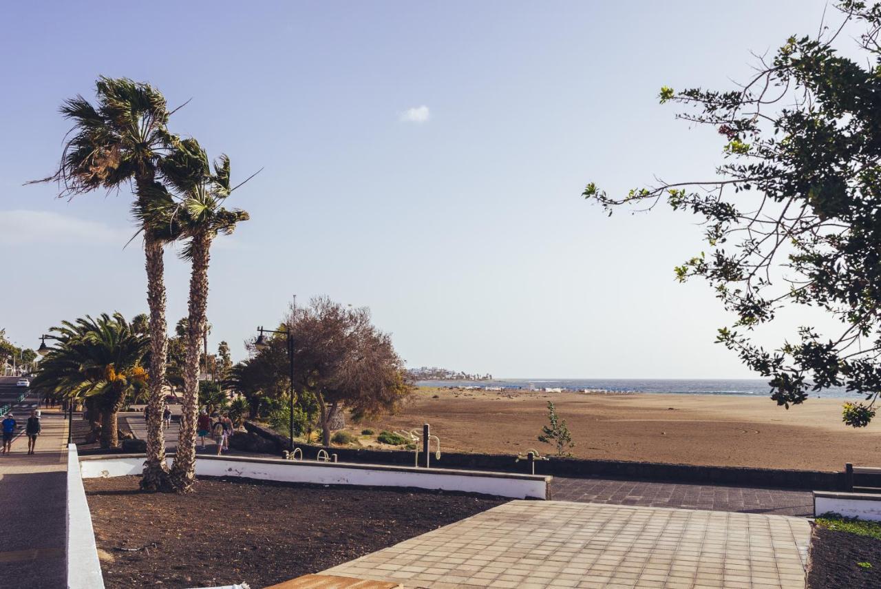 Apartamento Alisios Beach Puerto Del Carmen Puerto del Carmen  Exterior foto